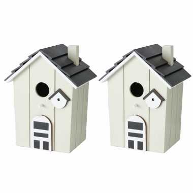 2x vogelhuisje/vogelhuisjes beige hout 21 cm