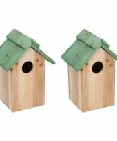 2x houten vogelhuisje vogelhuisje met groen dak 24 cm