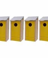 4x houten vogelhuisjes vogelhuisjes gele voorzijde 26 cm
